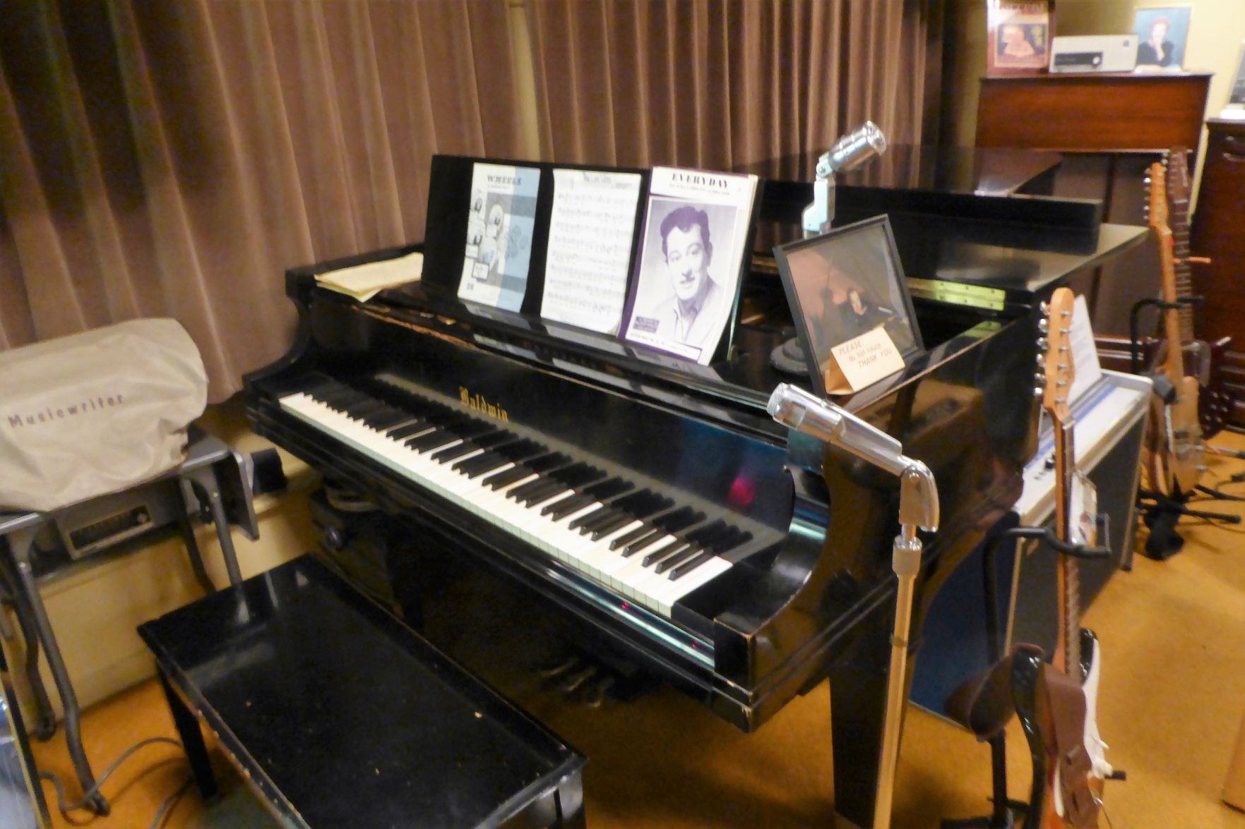 Baldwin Grand piano